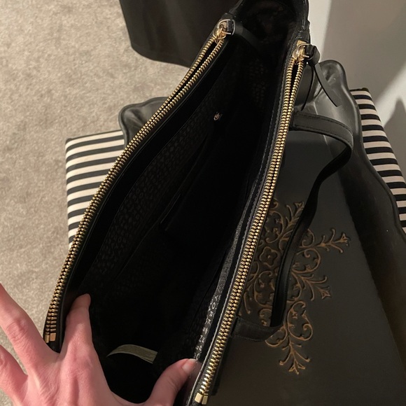 Kate Spade Bag - Picture 5 of 7